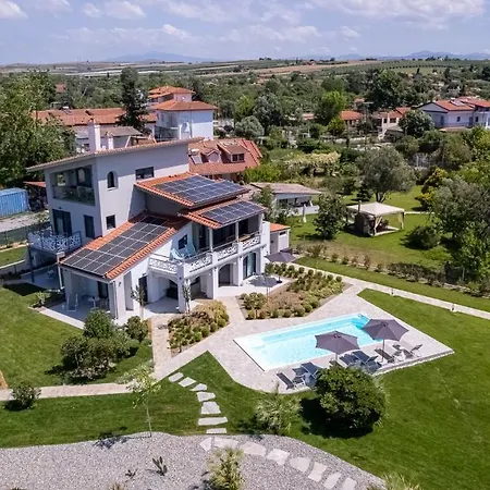 Apart-hotel Electra Beachfront Suites, Néa Iráklia