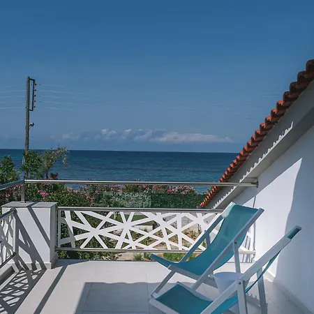 Apart-hotel Electra Beachfront Suites, *