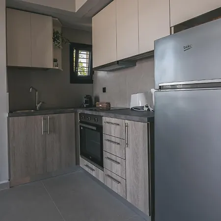 Electra Beachfront Suites, Aparthotel 3*