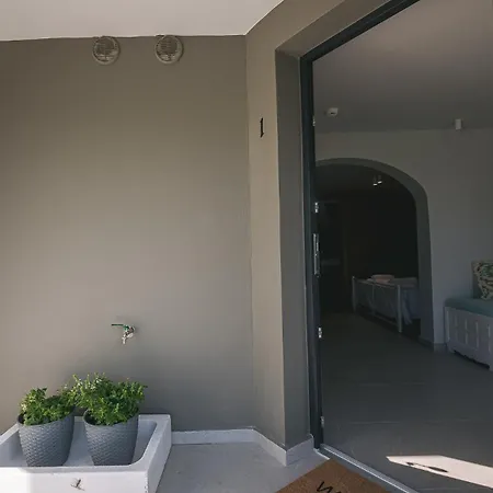 Electra Beachfront Suites,