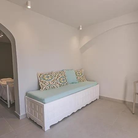 Aparthotel Electra Beachfront Suites, Nea Iraklia