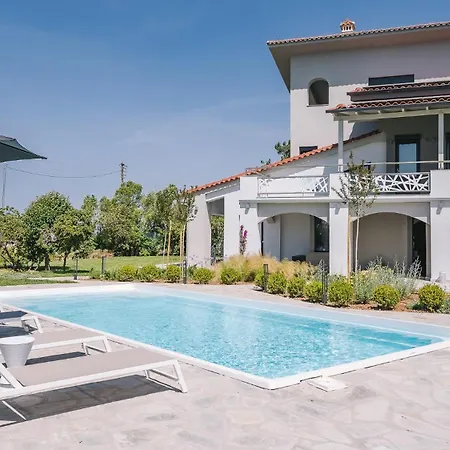 Apart-hotel Electra Beachfront Suites, Néa Iráklia