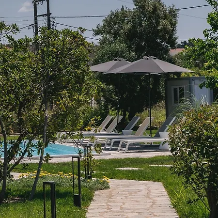 Electra Beachfront Suites, Apart-hotel Néa Iráklia