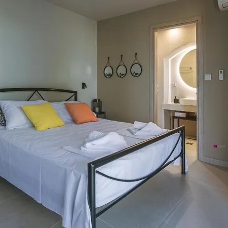 Electra Beachfront Suites,