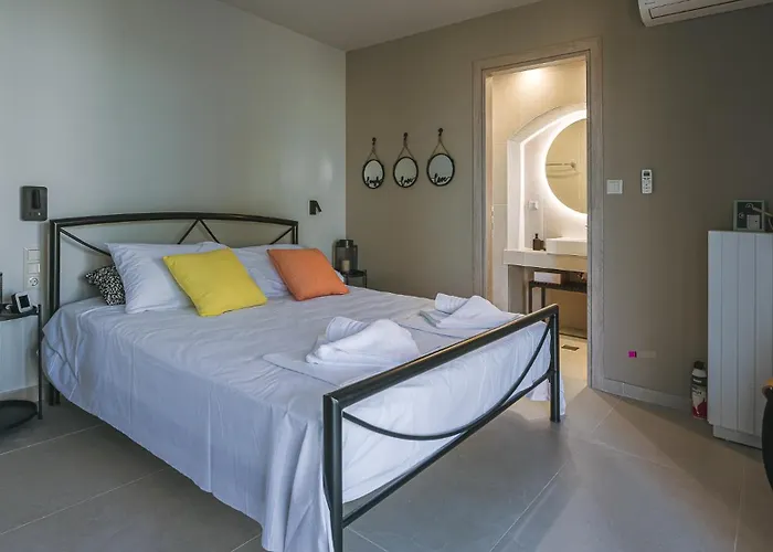 Electra Beachfront Suites,