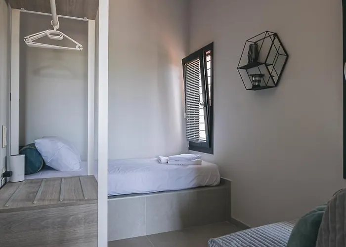 Aparthotel Electra Beachfront Suites, Nea Iraklia