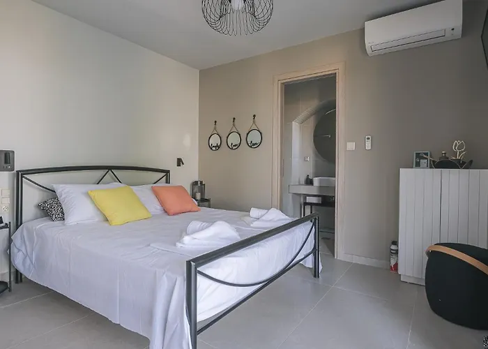 Electra Beachfront Suites,