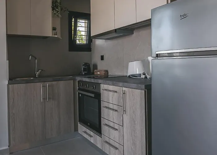 Electra Beachfront Suites, Aparthotel 3*