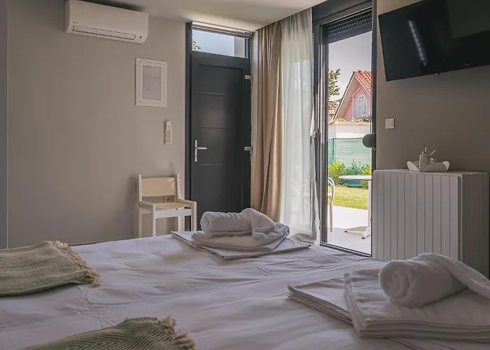 Aparthotel Electra Beachfront Suites, Nea Iraklia